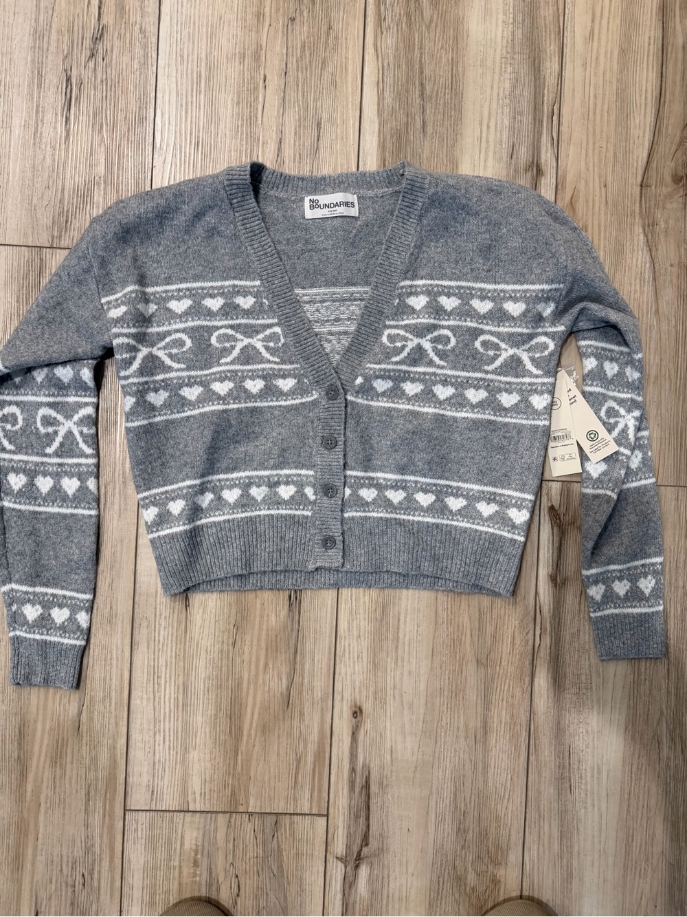 No Boundaries Gray and White Cropped V-Neck Cardigan